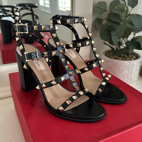 Valentino Rockstud High Block Heel Sandals - Picture 3 of 8